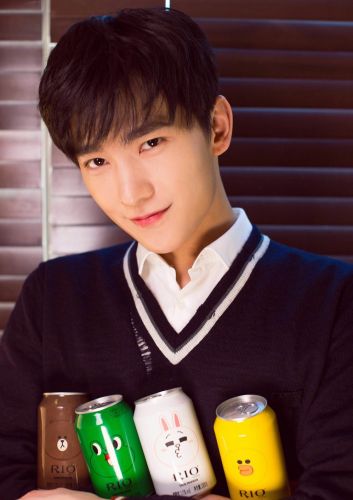 Perruque cheveux raides Court - Ref 2608165