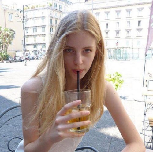 Perruque Long cheveux raides - Ref 2609527