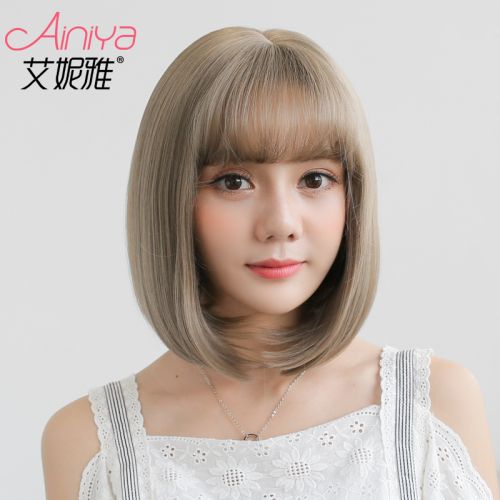 Perruque cheveux raides Court - Ref 2610383