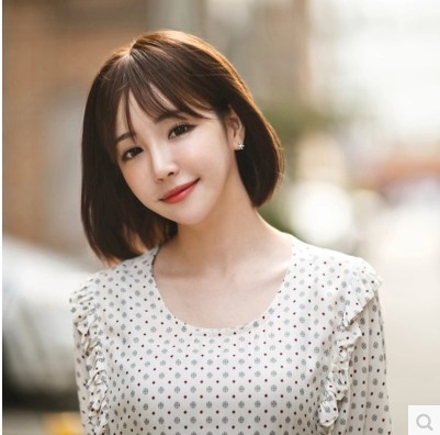 Perruque cheveux raides Court - Ref 2612801