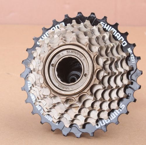 Pignon de vélo 7 vitesses SHIMANO - Ref 2362660