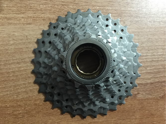 Pignon de vélo 9 vitesses - Ref 2365064