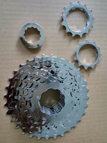 Pignon de vélo 8 vitesses - Ref 2366111