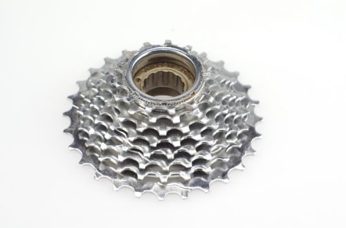 Pignon de vélo 8 vitesses - Ref 2370908