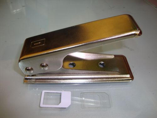 Pince pour cartes SIM - Ref 307187