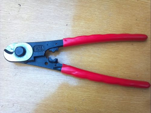 Pince pour réparation vélo -SCM - Ref 2310070