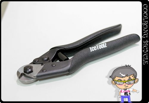 Pince pour réparation vélo ICETOOLZ - Ref 2310240