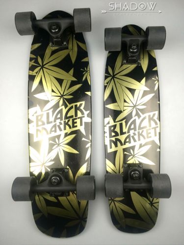 Planche à roulettes pour homme femme enfant BLACK MARKET - Ref 2593052