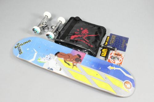 Planche à roulettes pour homme femme enfant BOILING - Ref 2593262