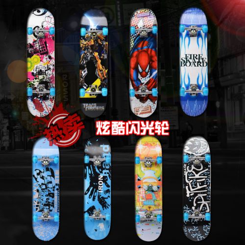Planche à roulettes pour homme femme enfant - Ref 2594284