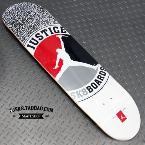 Planche à roulettes JUSTICE - Ref 2599397