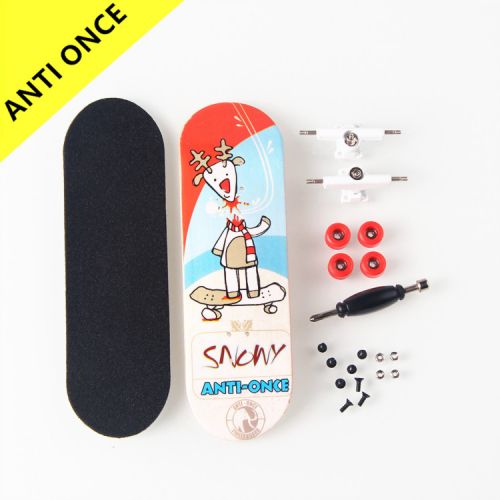Planche à roulettes pour homme femme enfant ANTI ONCE - Ref 2600735