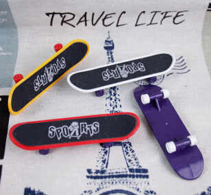 Planche à roulettes pour enfant - Ref 2601580