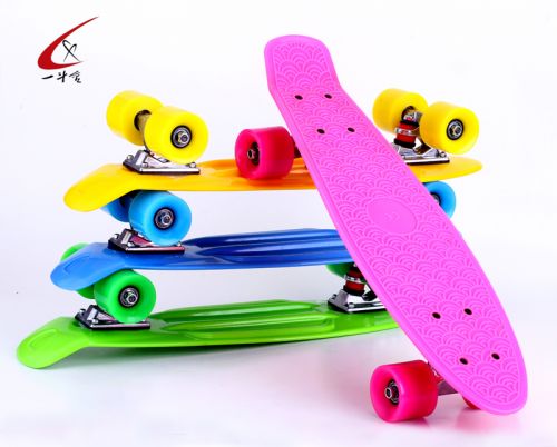 Planche à roulettes pour homme femme enfant - Ref 2605895