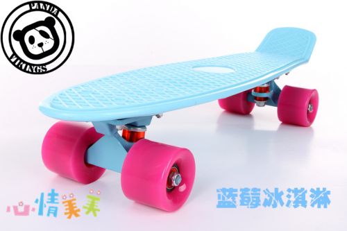 Planche à roulettes pour homme femme enfant - Ref 2606583