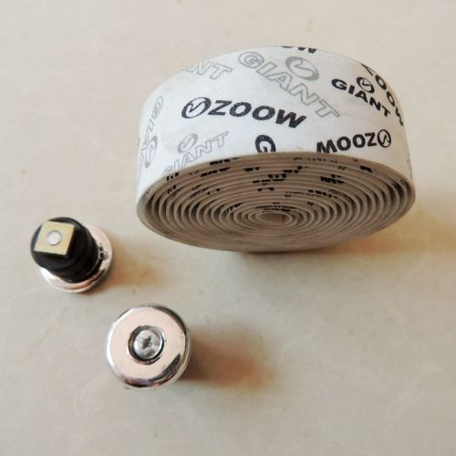 Poignées de vélo GIANT - Ref 2336672