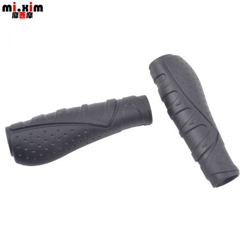 Poignées de vélo GISUIT - Ref 2339007