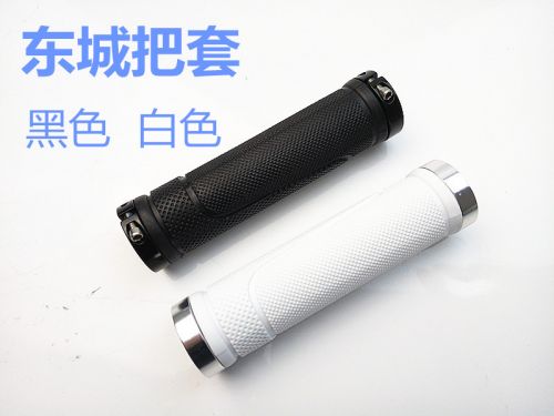 Poignées de vélo - Ref 2341512