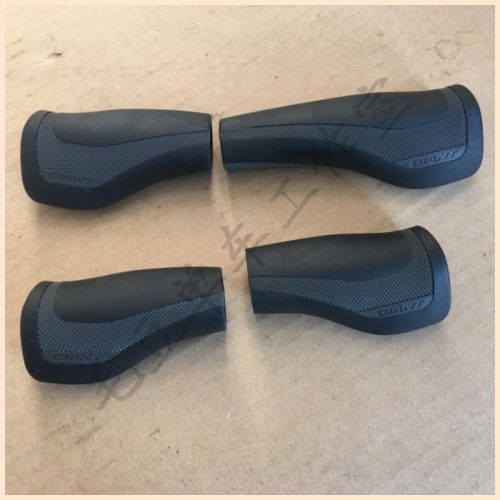 Poignées de vélo GIANT - Ref 2344630