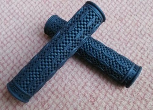 Poignées de vélo - Ref 2347884