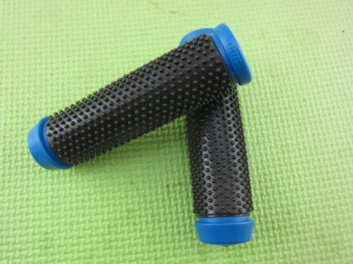 Poignées de vélo - Ref 2348053