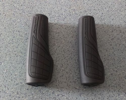 Poignées de vélo - Ref 2348080