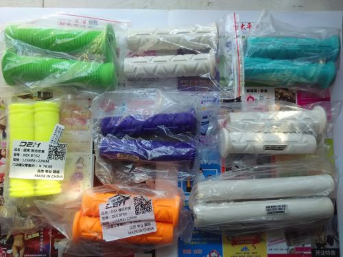 Poignées de vélo - Ref 2348233