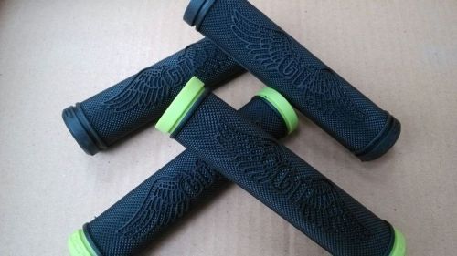 Poignées de vélo - Ref 2348415