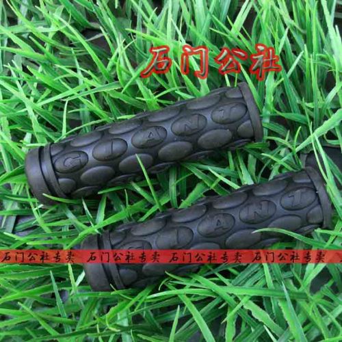 Poignées de vélo - Ref 2348554