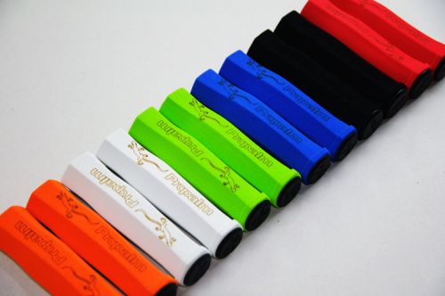 Poignées de vélo - Ref 2349748