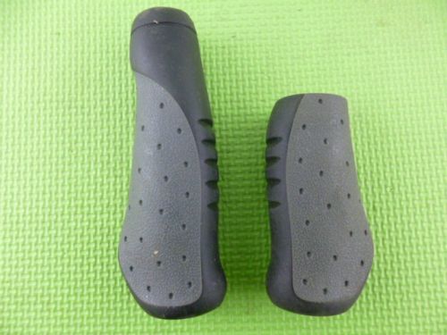 Poignées de vélo - Ref 2352074