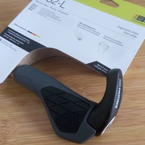 Poignées de vélo ERGON - Ref 2353765