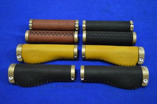 Poignées de vélo - Ref 2354070