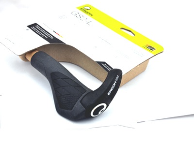 Poignées de vélo ERGON - Ref 2354343