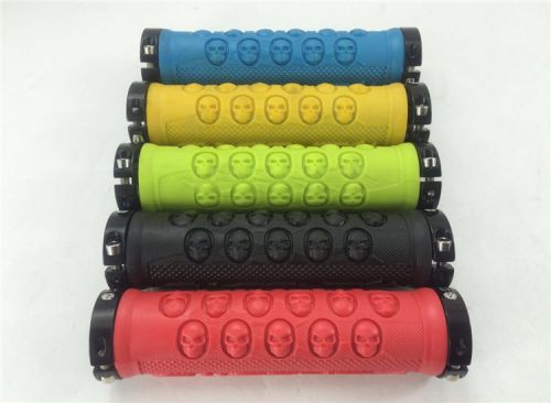 Poignées de vélo - Ref 2354545