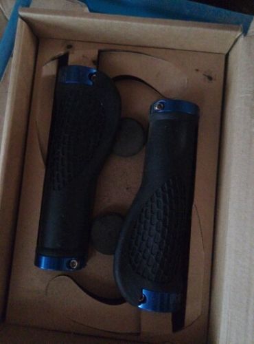 Poignées de vélo - Ref 2355275