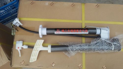 Pompe à vélo - Ref 2388364