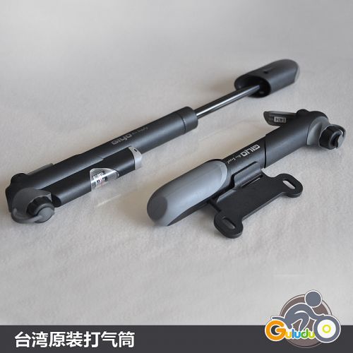 Pompe à vélo GIYO - Ref 2389123