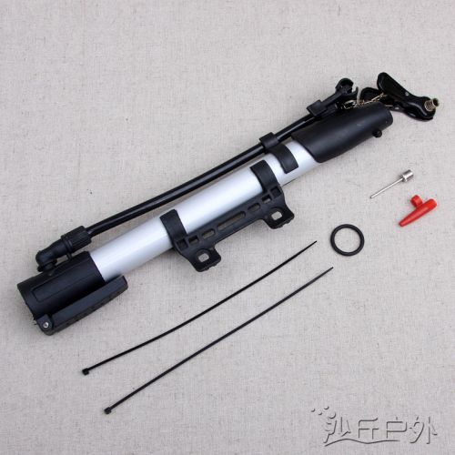 Pompe à vélo - Ref 2389577