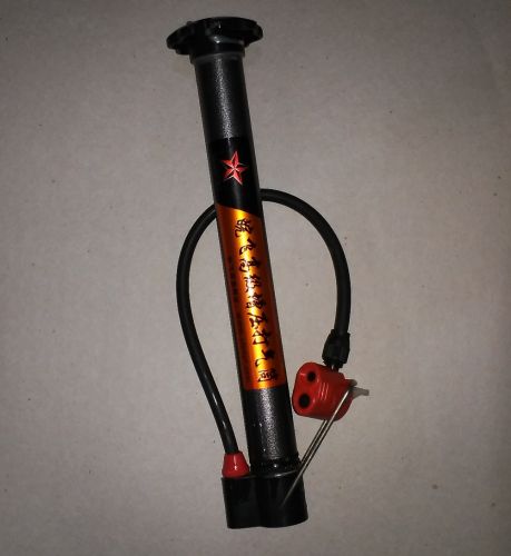 Pompe à vélo - Ref 2389702