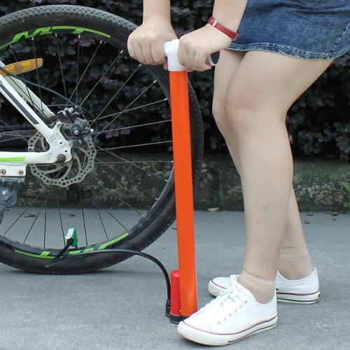 Pompe à vélo - Ref 2390592