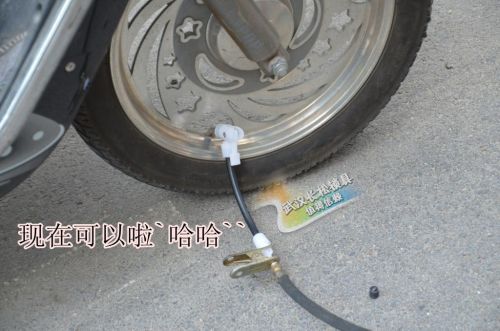 Pompe à vélo - Ref 2391850