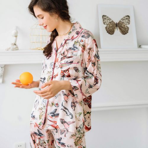 Pyjama pour femme LAPIN SIX LAPINS en Soie de glace à manches longues - Ref 2991233