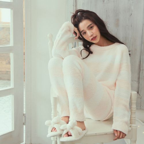 Pyjama pour femme PEACH HONEY en Polyester à manches longues - Ref 2993624