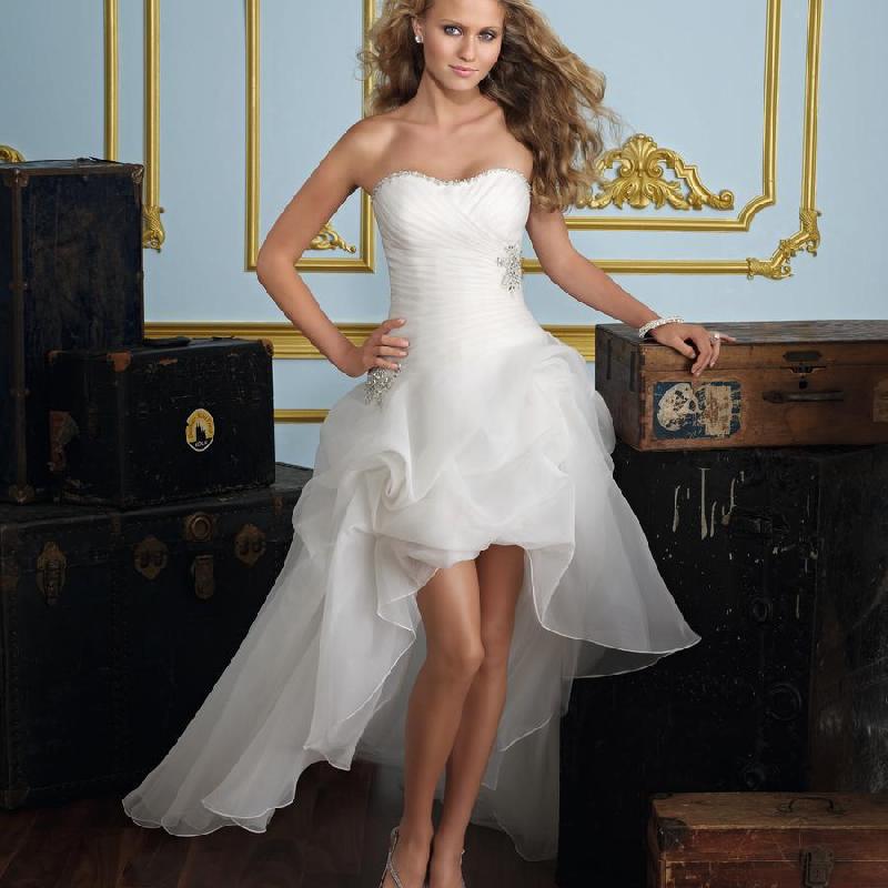 Robe de mariée à Quarante-Cinq Degrés en Fibre polyester - Ref 3309428