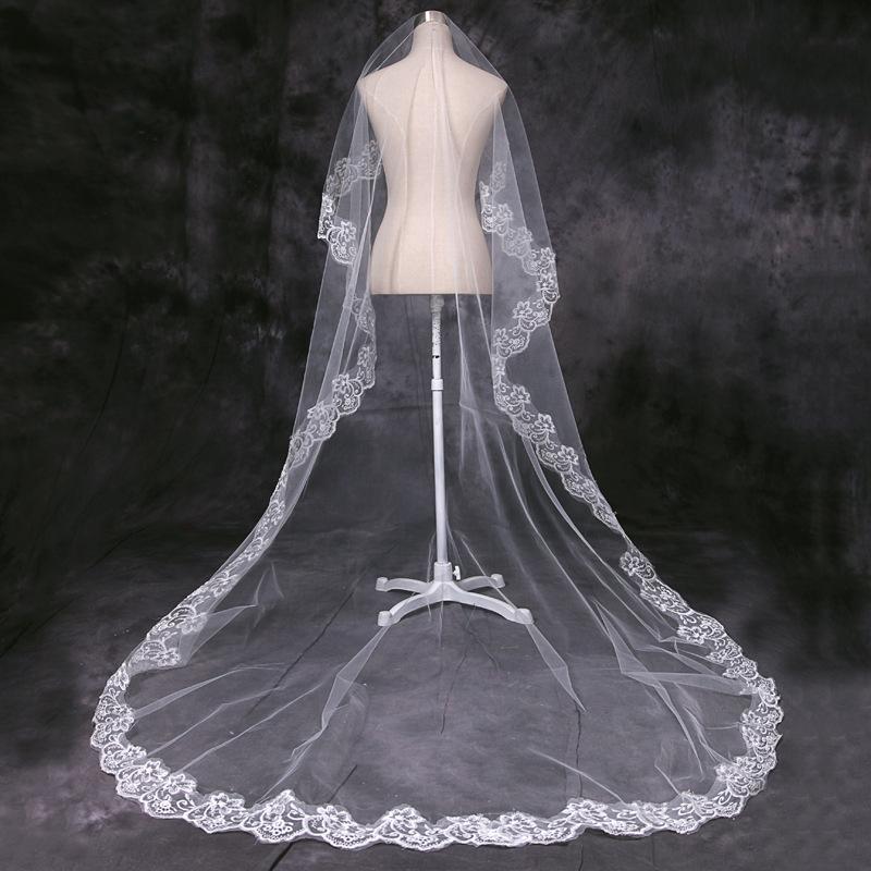 Robe de mariée en Treillis métallique simple polyester - Ref 3441378