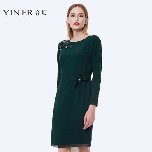 Robe de soirée conventionnel - Ref 3210440