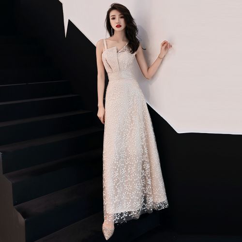 Robe du soir PALOURDE GEANTE conventionnel - Ref 3210968