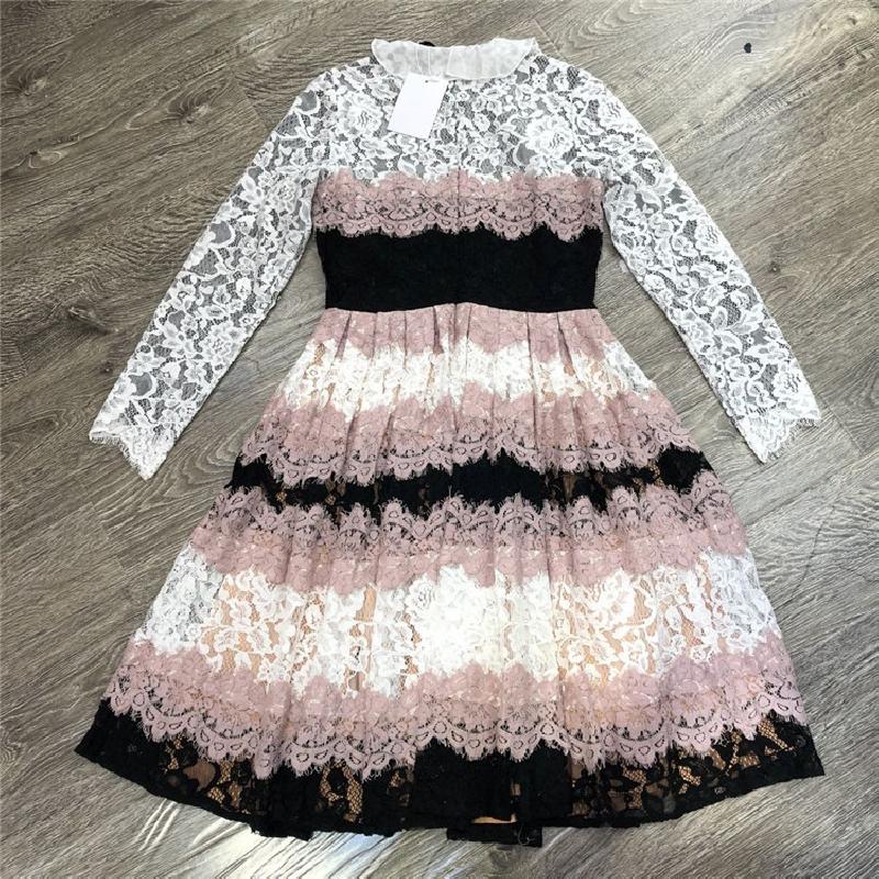 Robe femme en De la dentelle - Ref 3337164