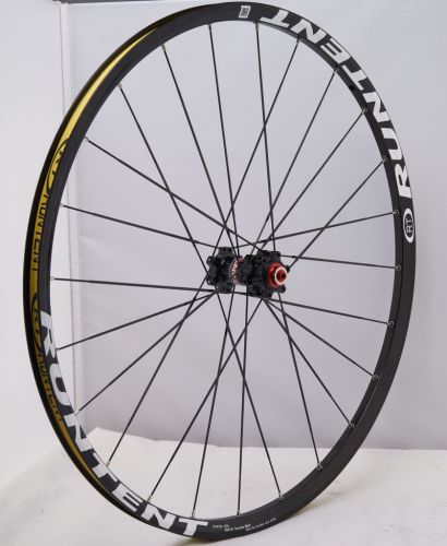 Roues de vélo Mountain Bike RUNTENT 26 pouces - Ref 2361022
